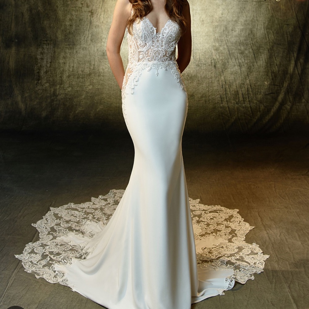 Enzoani Lena wedding dress
